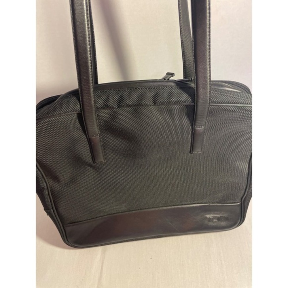 Tumi Black Leather Trimmed Briefcase Laptop‎ Bag Business Travel Commute